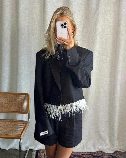 Cropped Feather Blazer