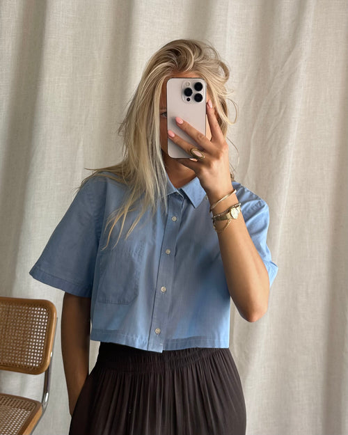 Cropped Short Shirt